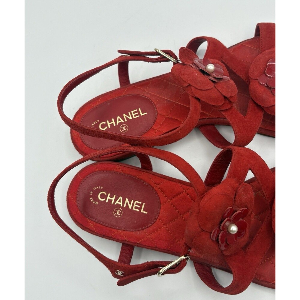 Chanel Red Suede Sandals w/ Camelia Flower Accents Pearls T Strap Size EU 37 - Picture 10 of 13